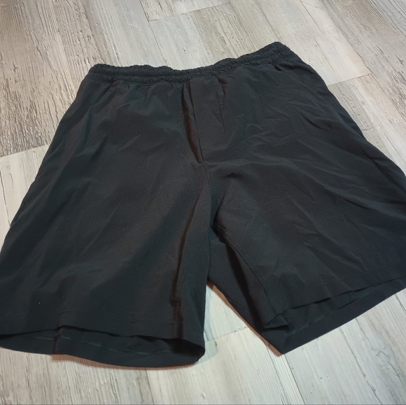 lululemon athletica Black Shorts - Picture 2 of 5